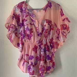 Sheer, light pink floral blouse. Candies.  Sz S